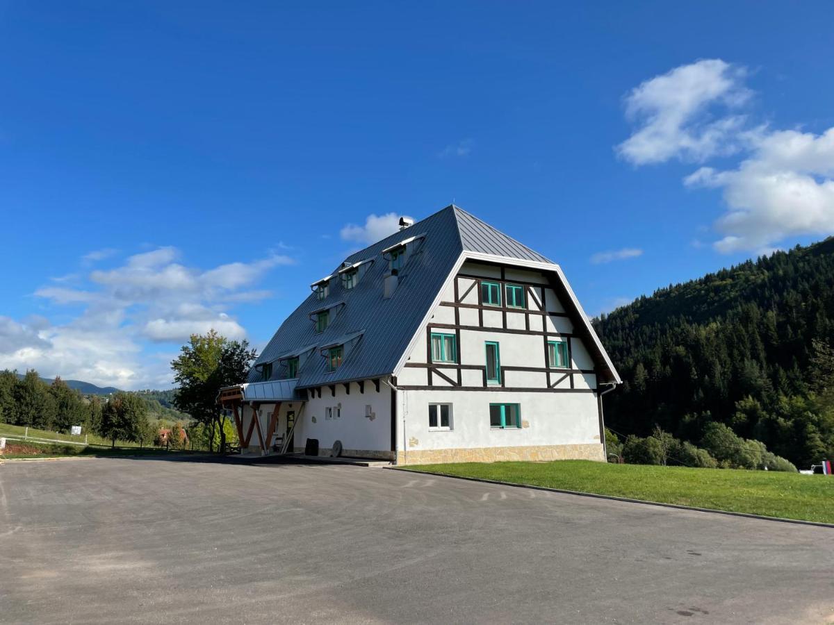 Legat Kuca Za Odmor Hotell Pale Eksteriør bilde
