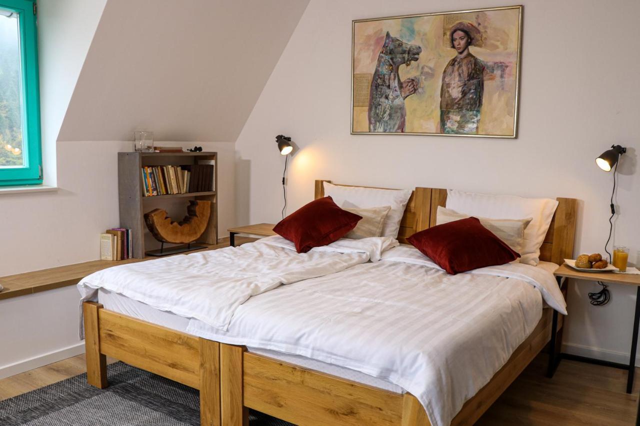 Legat Kuca Za Odmor Hotell Pale Eksteriør bilde